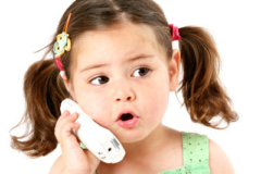 child-talking-on-the-phone-400x400